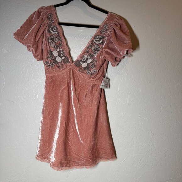 FREE PEOPLE Suki Beaded Misty Rose Floral Mini Dress Size 0 NEW WITH TAG - Picture 5 of 11